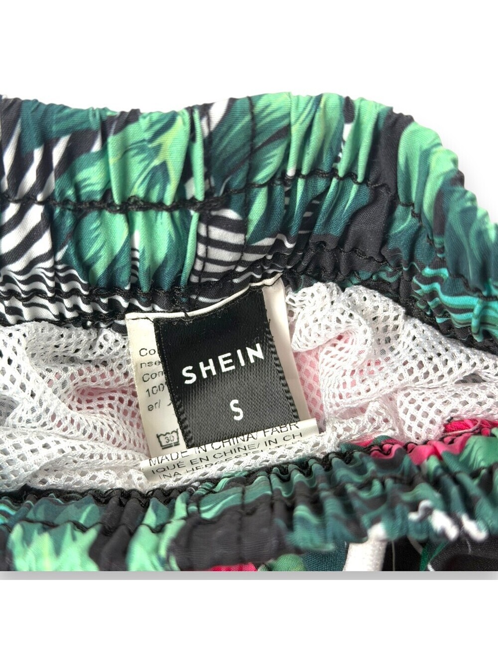 🌸 Swim Trunks Mens Small Tropical Floral Print Beach Shorts Vacation Shein - Picture 7 of 7